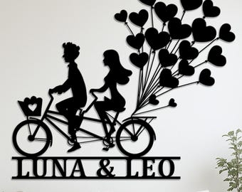 Personalized Couple Bike Metal Sign – Custom Name Wall Art with Hearts, Romantic Anniversary Gift, Love Decor for Bedroom or Entry