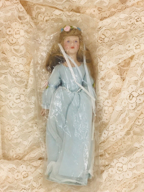 avon cinderella doll
