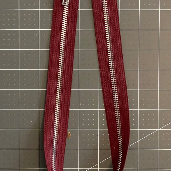 YKK Zipper #5 Maroon 25” Aluminum Separating Medium Weight Jacket Style