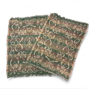 Vintage Woven Tapestry Placemats – Set of 2 Rustic Floral Table Mats – Green & Beige Boho Decor