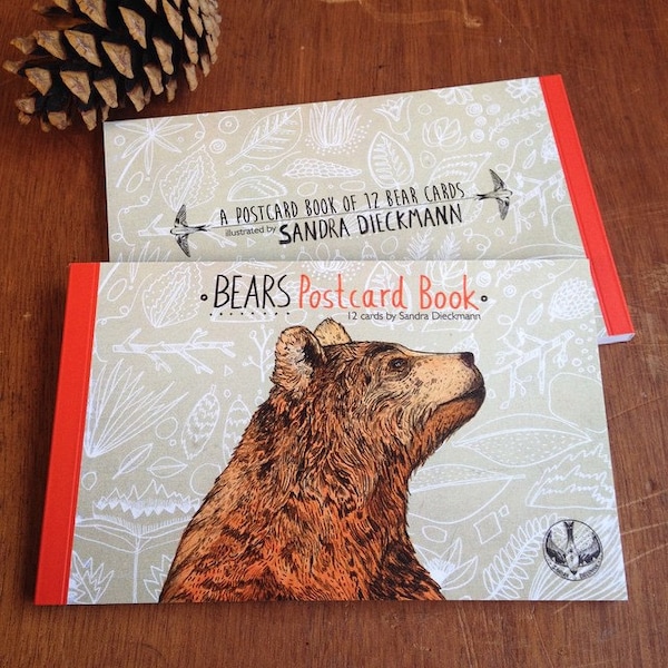 BEARS Postcard Book // contains 12 illustrated cards