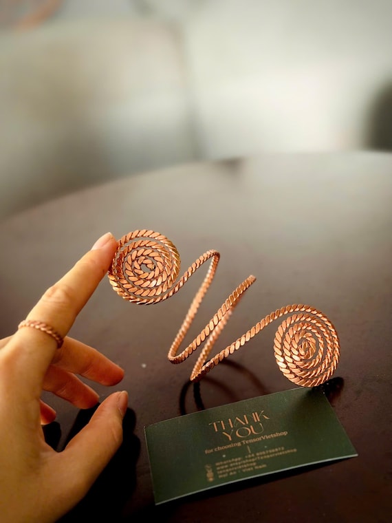 Spiral Tensor Copper Arm Cuff – Custom Energy Frequency - Tensor Rings - Tensorviet