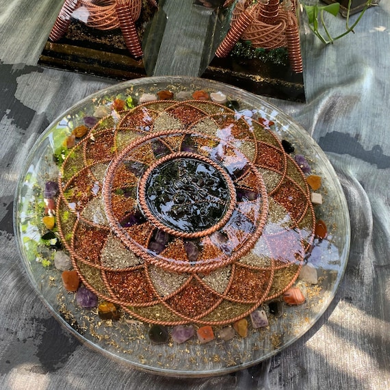 Large Orgonite Energy Plate – 36cm, EMF Protection • Chakra Decor • Healing Frequencies 177/432/144 MHz