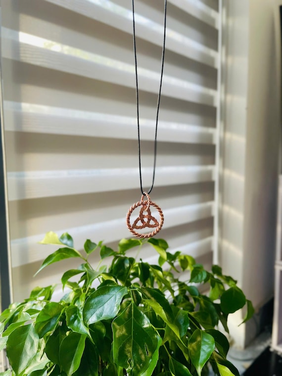 Celtic Trinity Copper Pendant, 144Mhz, 177Mhz, 432Mhz