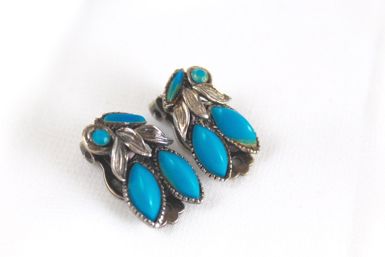 Vintage Turquoise Pendant Earrings Set Faux