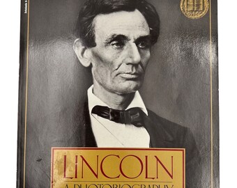 Vintage Photobiography Book Abraham Lincoln Illustrated First Printing Scholastic