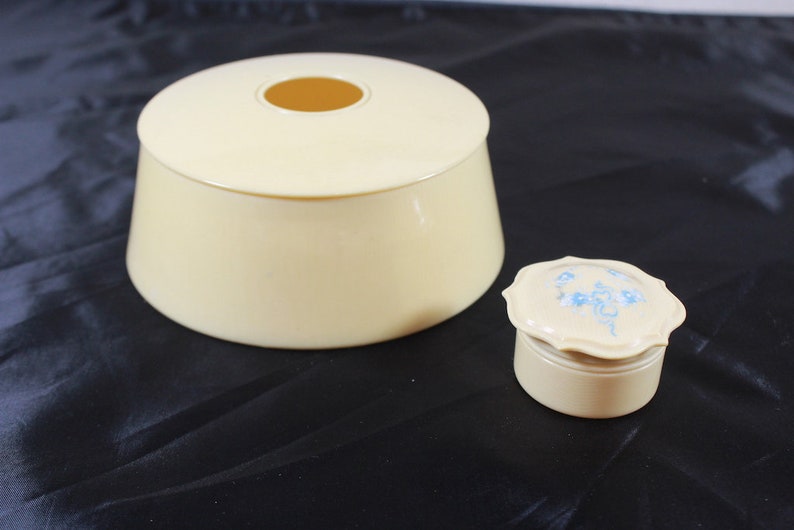Celluloid Vanity Dresser Set Hair Saver Cream Jar Image 0