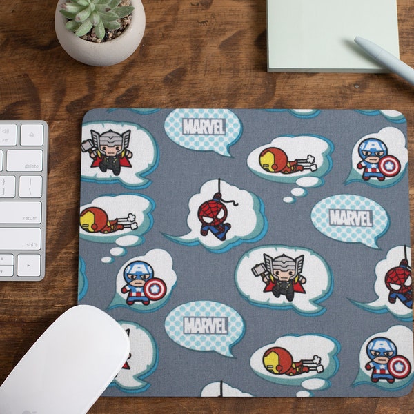 Maglietta Marvel Avengers Kawaii Chevron - Cotone, Girocollo, Unisex Per Fan