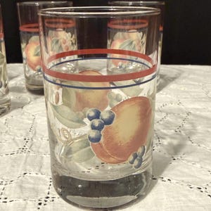 fake wine glass Pink Unicorn All My Friends Are Fake Stemless Wine Glass Holds 20 Ounces