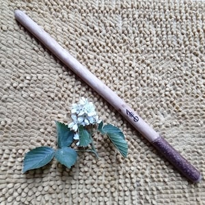 Old Hazel Wand, Magic Wand, Wand perfect for rituals and spells, Wiccan wand, Witch Wand, Powerful wand with ancient Svefnthorn symbol