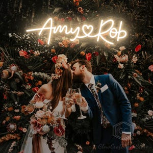 Placa de neon personalizada com nome de casamento, luz neon com nomes de casais e coração, placa de LED personalizada para casamento, decoração de parede para cenário de noivado