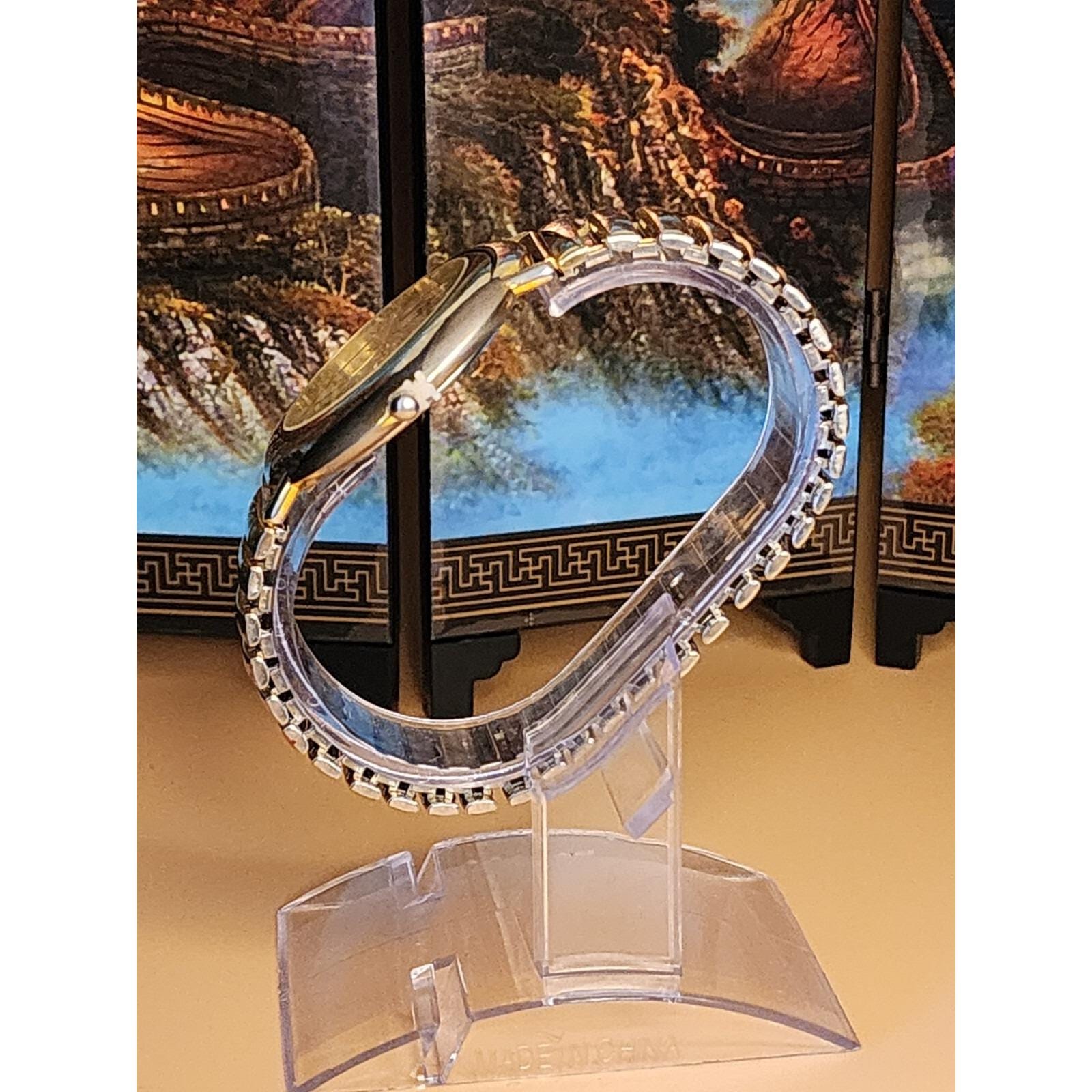 COLLEZIO Mother of Pearl Dial Gold Tone Watch Expansion Band  display picture 1