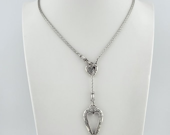 Collar largo BRIGHTON 'Shower Of Hearts' con colgante de corazón abierto en plata chapada en 45,7 cm (18").