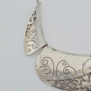 BRIGHTON "Flower Collar Statement" Necklace Crystal Accents Silver Plate 16" image 3