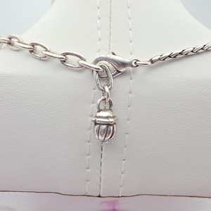 Collier BRIGHTON « Confit » Pendentif coeur à volutes réversible plaqué argent 18 po. image 7