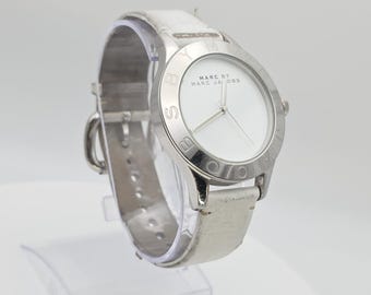 MARC‎  JACOBS WHITE WOMENS WATCH Marc by Marc Jacobs White Gold Plated Stainless Steel Dizz  main image 2