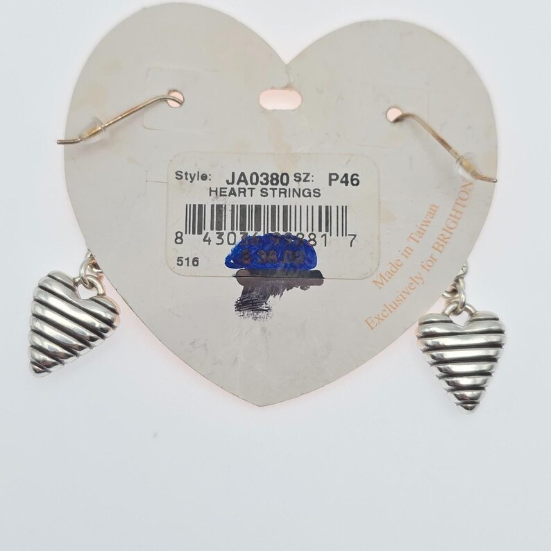BRIGHTON 'Heart Strings' Ohrringe Gestreiftes Herz Etch Silver Plate Dangle Drop Bild 6