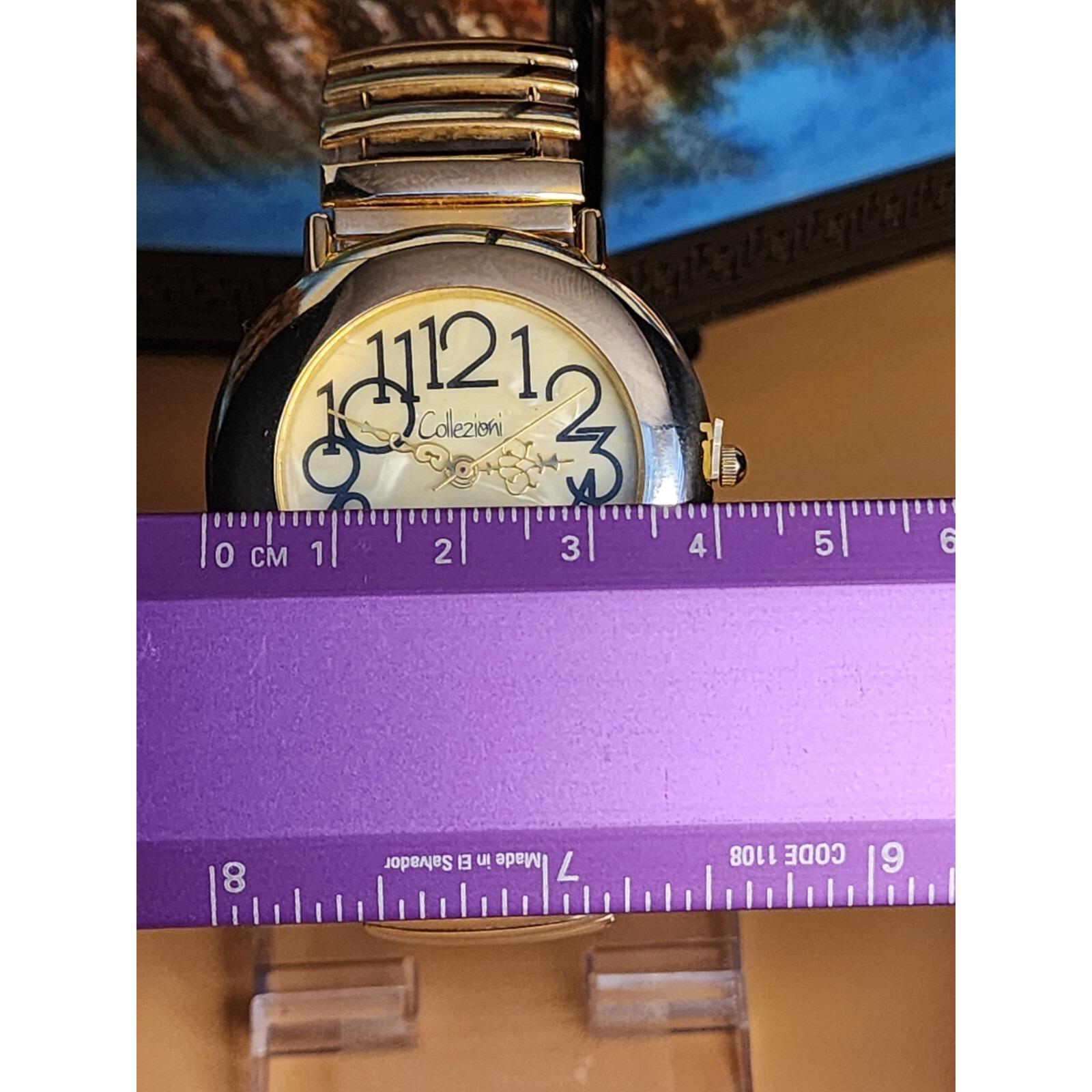 COLLEZIO Mother of Pearl Dial Gold Tone Watch Expansion Band  display picture 2