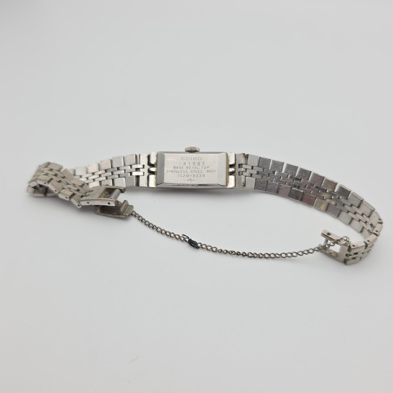 Vtg SEIKO Ladies Watch 1520-3339 Manual Wind Analog Silver 