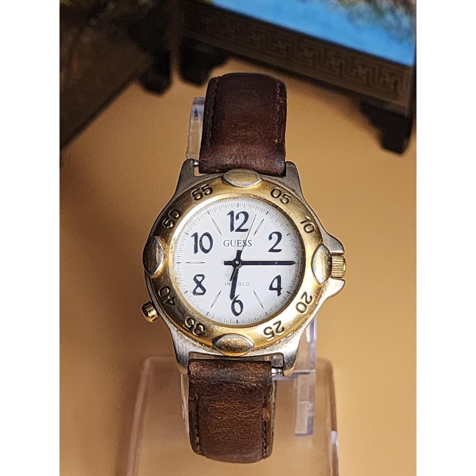 ヴィンテージ GUESS 腕時計 1994年製 レディース プロフェッショナル 