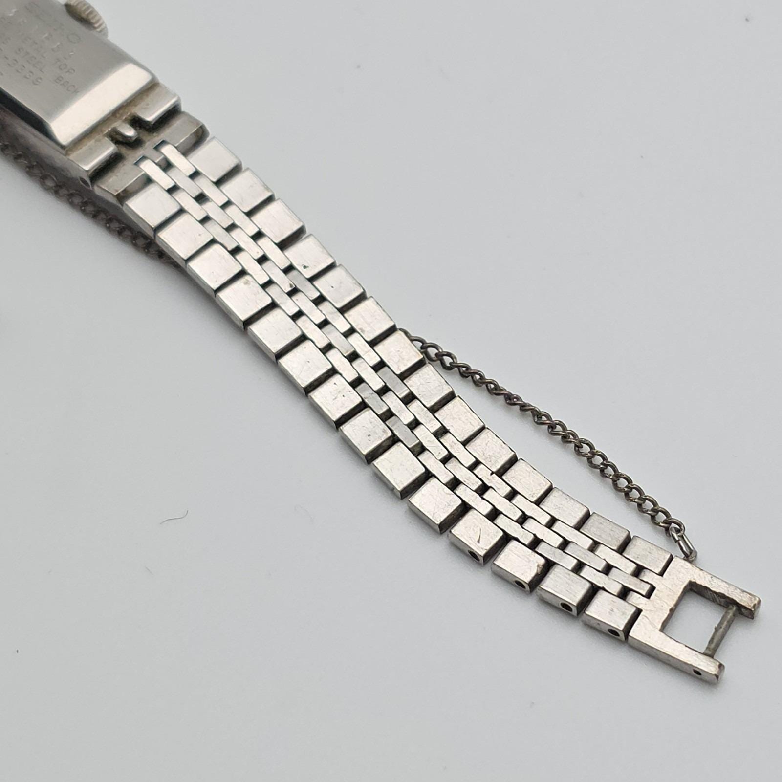 Vtg SEIKO Ladies‎ Watch 1520-3339 Manual Wind Analog Silver Tone Band Dainty Vintage SEIKO Women main image 2
