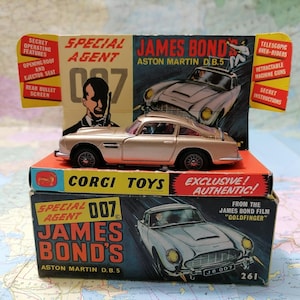 ASTON MARTIN D.B.5 James Bond 007, État neuf, jouets Corgi 261 Fabriqué en Gt. Grande-Bretagne 1965