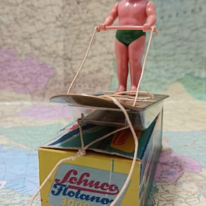 Vintage Schuco FLOTANO 3009 M, Schuco toy Mint condition complete with original box, Schuco 3009 M, Made in US Zone 1950s