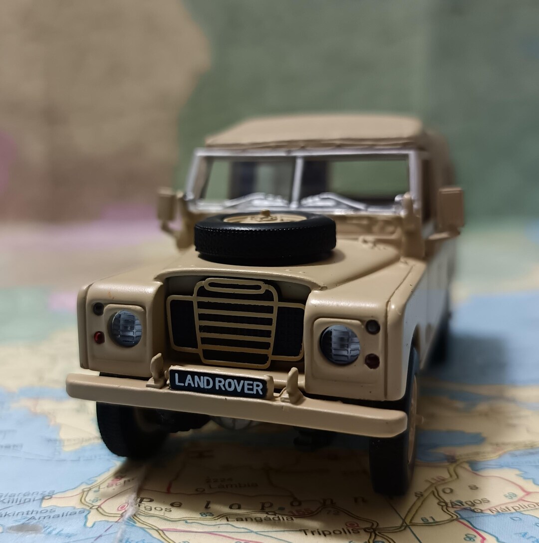 LAND ROVER Defender 1971, Vintage Diecast 1:43 Scale Model Mint Box - Etsy