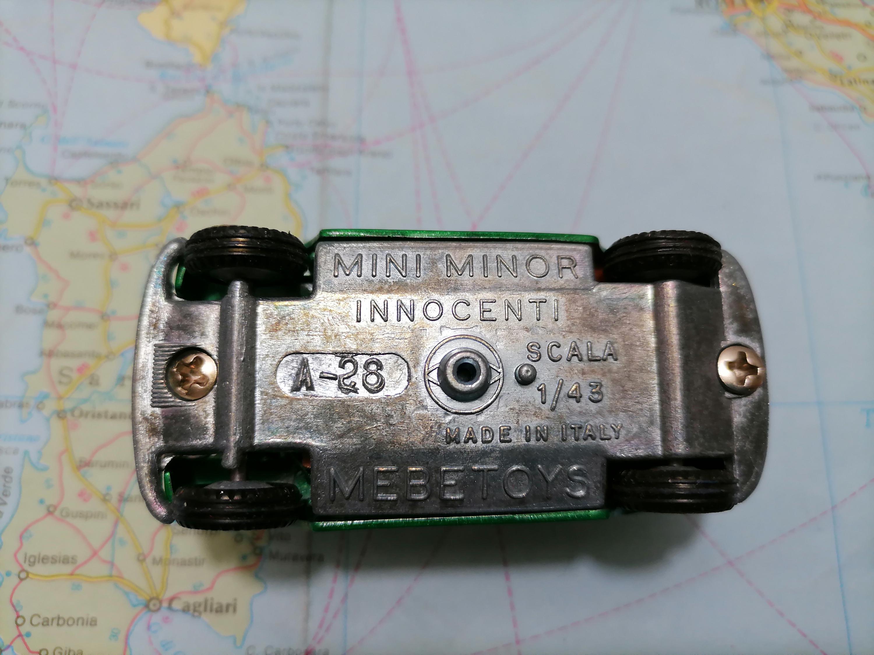 MINI MINOR Innocenti, Diecast 1:43 Scale Model in Mint