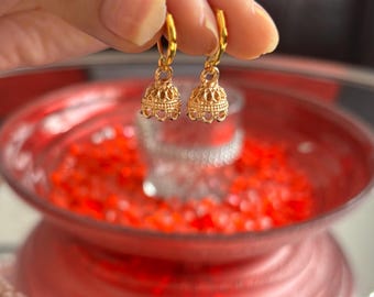 gold baby jhumkhi/tassel earring hoops