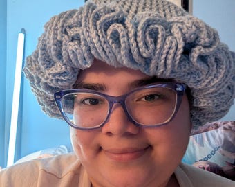 Modello per cappello a balze all'uncinetto