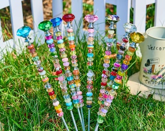 Paletto da giardino con gioielli da 14 pollici, Paletti da giardino con perline, Decorazioni per piante, Paletti acchiappasole da giardino delle fate, Bacchetta magica da giardino con gioielli, Regalo di Natale per la mamma