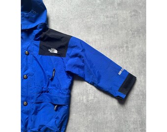 ジャケット・ブルゾン THE NORTH FACE GORE-TEX KIDS130cm Kids Unisex the North Face Tnf Goretex Outdoor Boys or Girls Zip