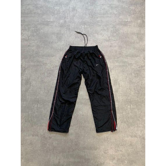 Nike Trainingshose Jogginghose Herren Größe M L schwarz gestreift