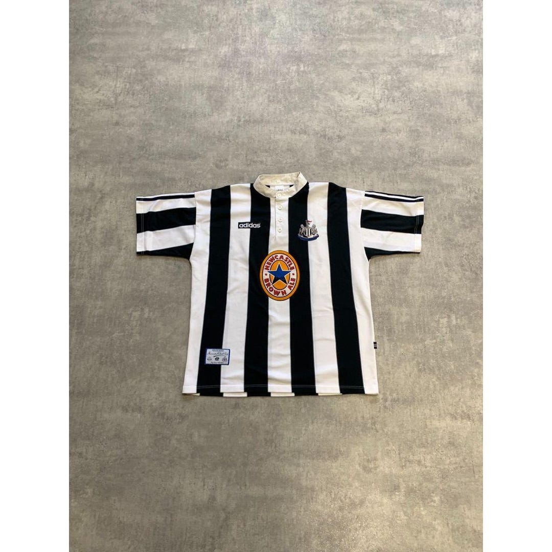 アディダス ニューキャッスル 1995/1996 ヴィンテージ フットボール