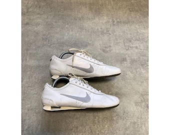 nike shox womens trainers shoes size EU 40 white