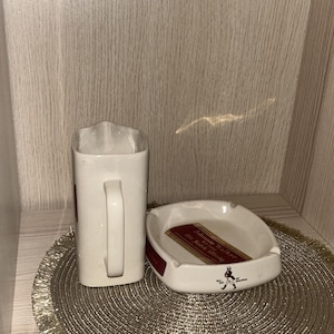 Vintage Johnnie Walker Red Label Barware Set – Ceramic Pitcher & Ashtray – Whisky Advertising Collectible