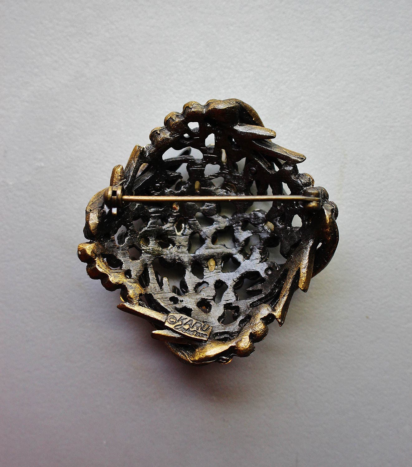 Vintage Retro KARU Signed Costume Jewelry Blue and Green Brass Tone