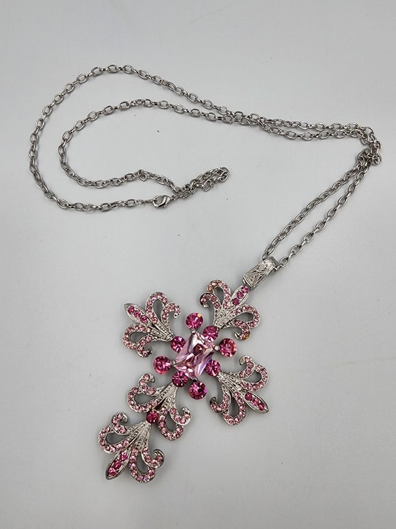 Silvertone Pink Crystal Filigree Cross Necklace Pe