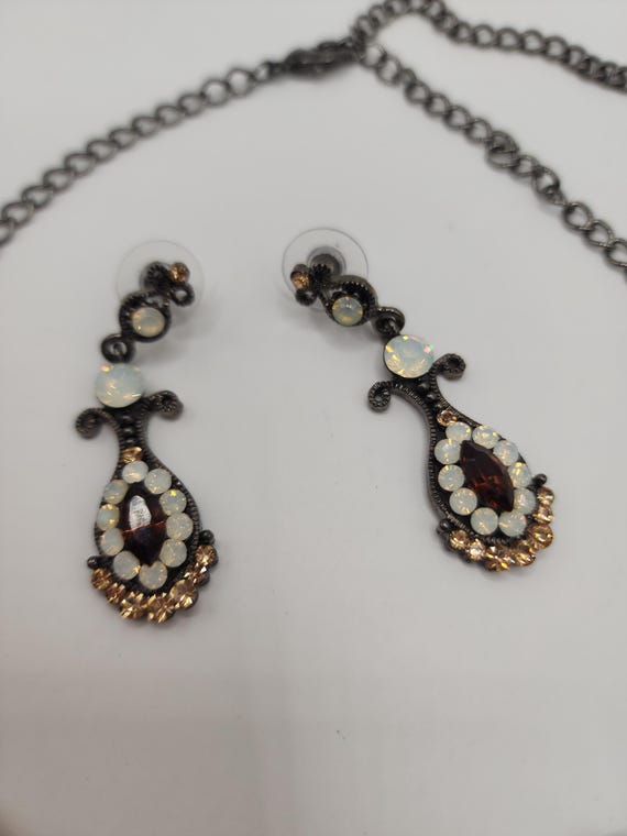 Stunning Statement Piece Yellow Crystal Faux Ambe… - image 3