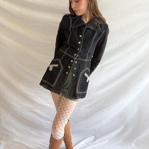 1970s Suede Jacket – Vintage Navy Fitted Leather Coat with Contrast Stitching