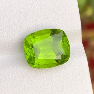 Lovely Natural Green Peridot Gemstone | Weight: 7.30 Carats | Loose Gemstone | Peridot Pakistan | Jewelry Stone | Peridot Pendant | Faceted