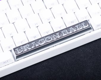 Tasto barra spaziatrice in metallo Dragon Ball, in lega di zinco, inciso artigianalmente, per tastiera meccanica, design anime, compatibile con switch Cherry MX.