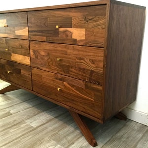 Divisadero 6 Drawer Mid-Century Dresser image 3