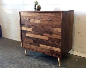 Mid-Century 3 Drawer Dresser