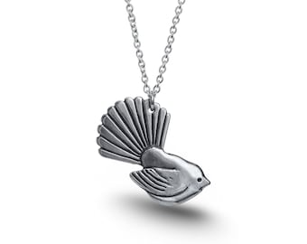 Fantail (Pīwakawaka) Pendant.