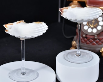 Seashell Cocktail Glass: Beach Wedding Wine Glasses