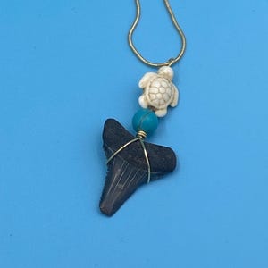 Great White Shark Tooth Pendant Necklace - Cream Turtle + Turquoise Beads on Gold Chain | Real Fossil Tooth Jewelry