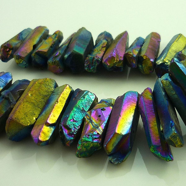 Peacock  aura quartz pointer briolettes/nugget beads 23-32mm 1/4 strand