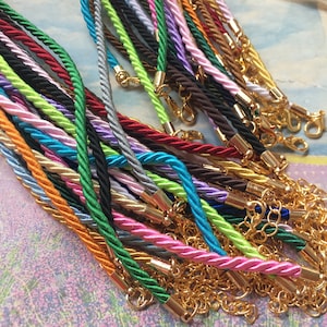 3 pezzi di cordini per collana girocollo in raso intrecciato regolabili da 7-27 pollici da 3 mm con fermagli a moschettone placcati in oro e prolunga da 2 pollici